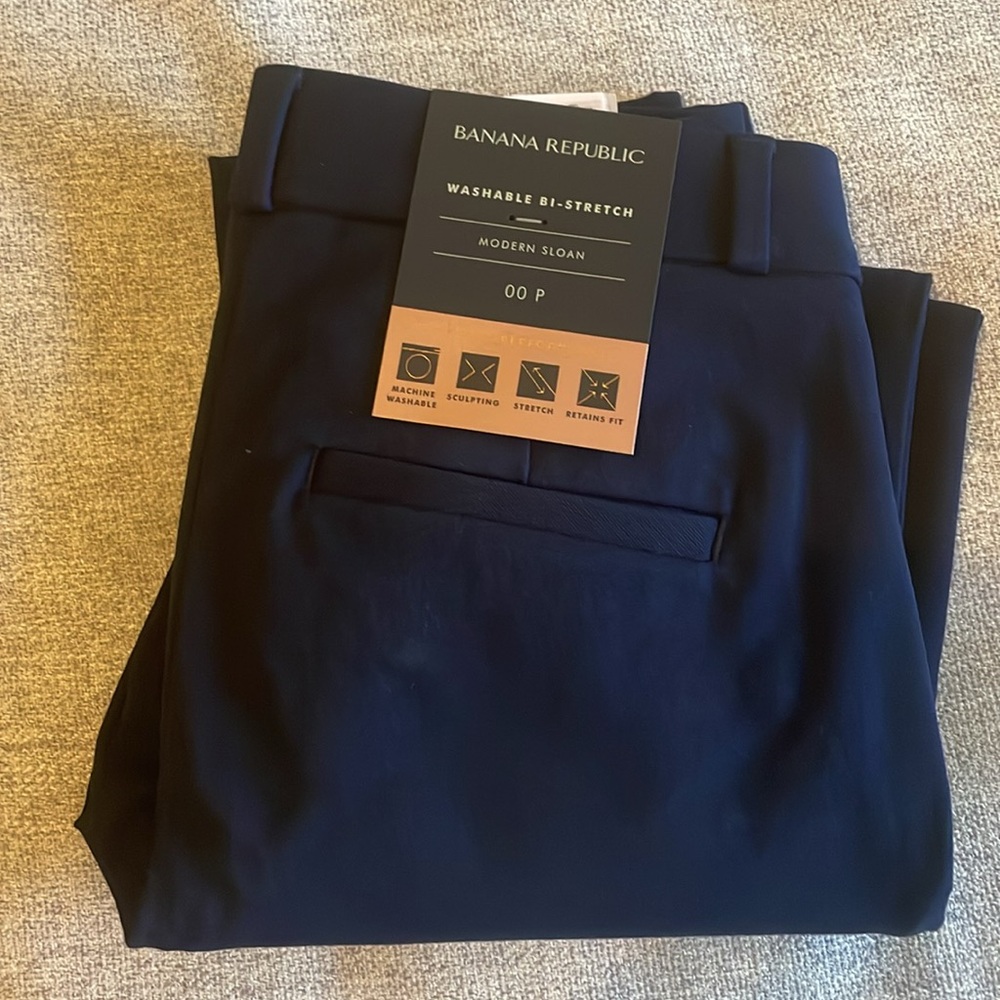 NWT Banana Republic Navy Skinny Sloan Pant